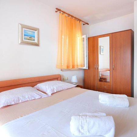 Apartments By The Sea Seget Vranjica, Trogir - 13771 部屋 写真