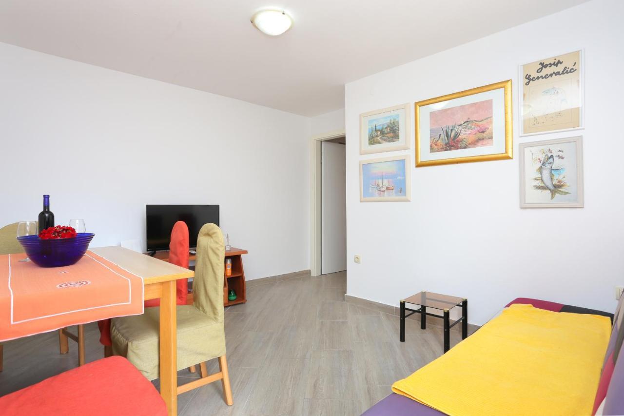 Apartments By The Sea Seget Vranjica, Trogir - 13771 エクステリア 写真