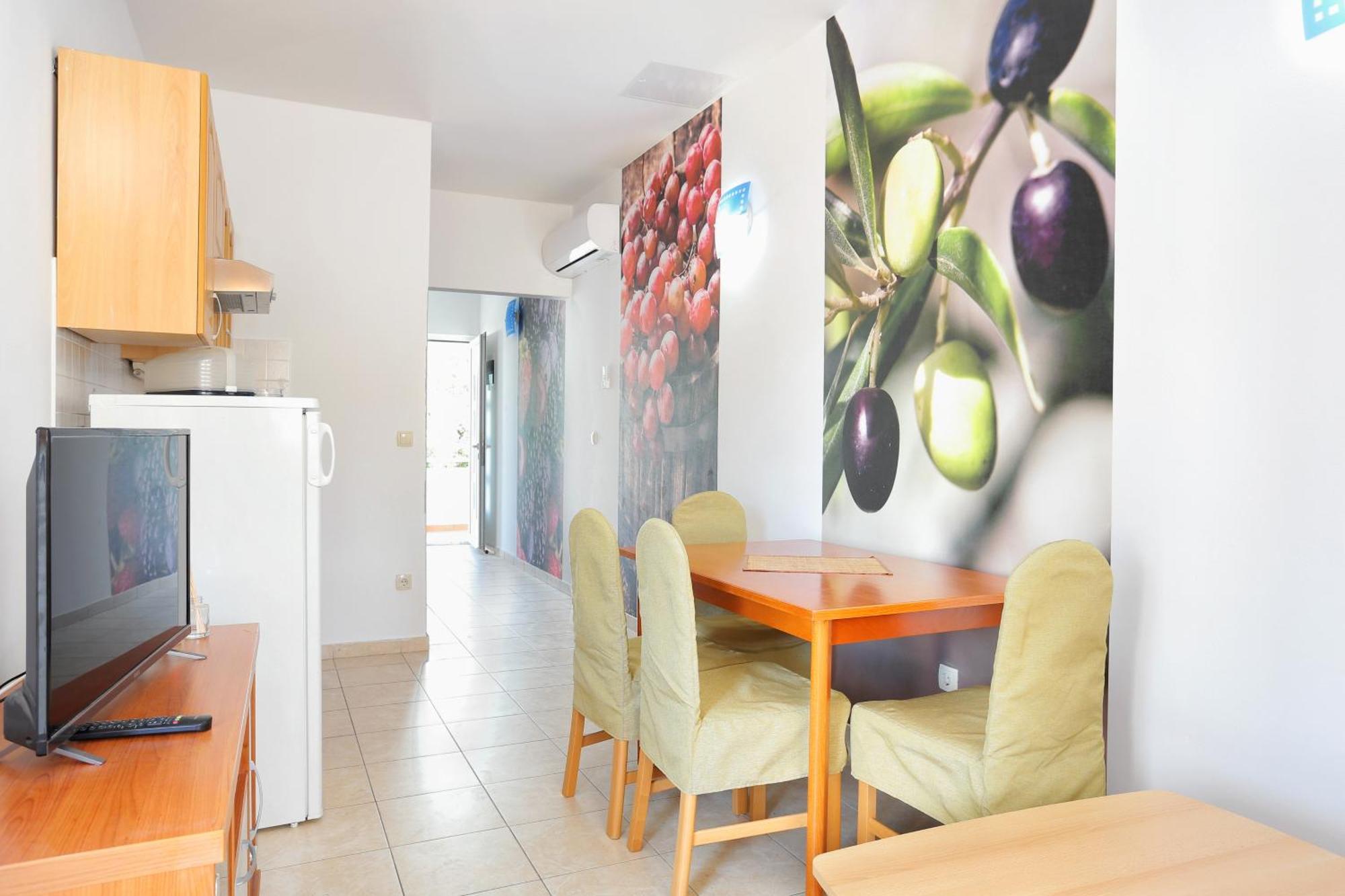 Apartments By The Sea Seget Vranjica, Trogir - 13771 部屋 写真