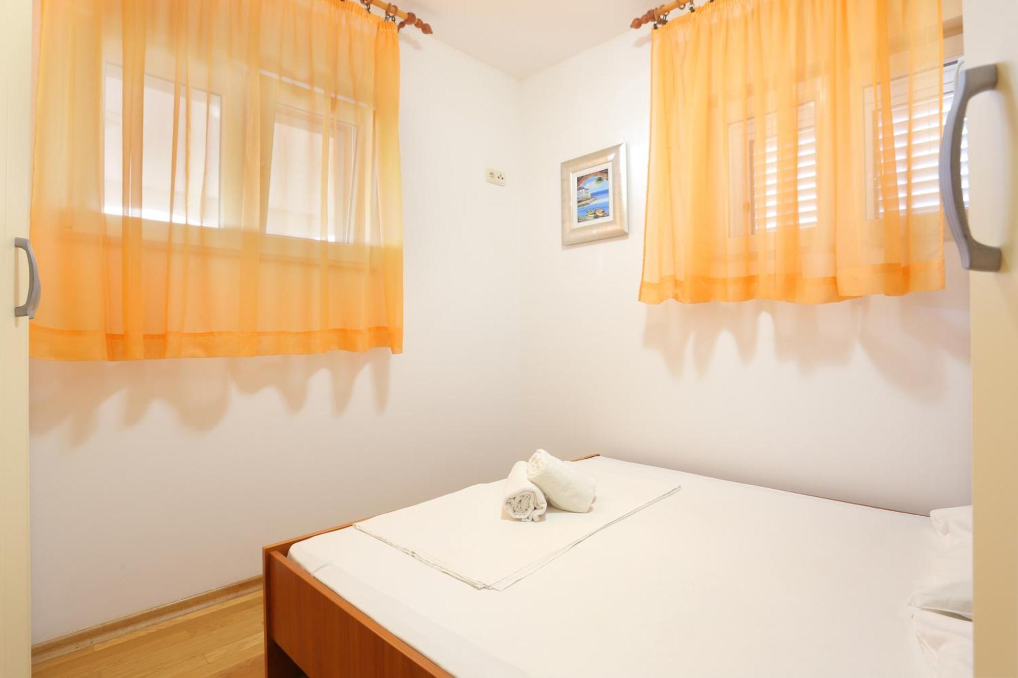 Apartments By The Sea Seget Vranjica, Trogir - 13771 部屋 写真